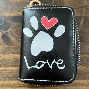 Zippered credit card holder/wallet